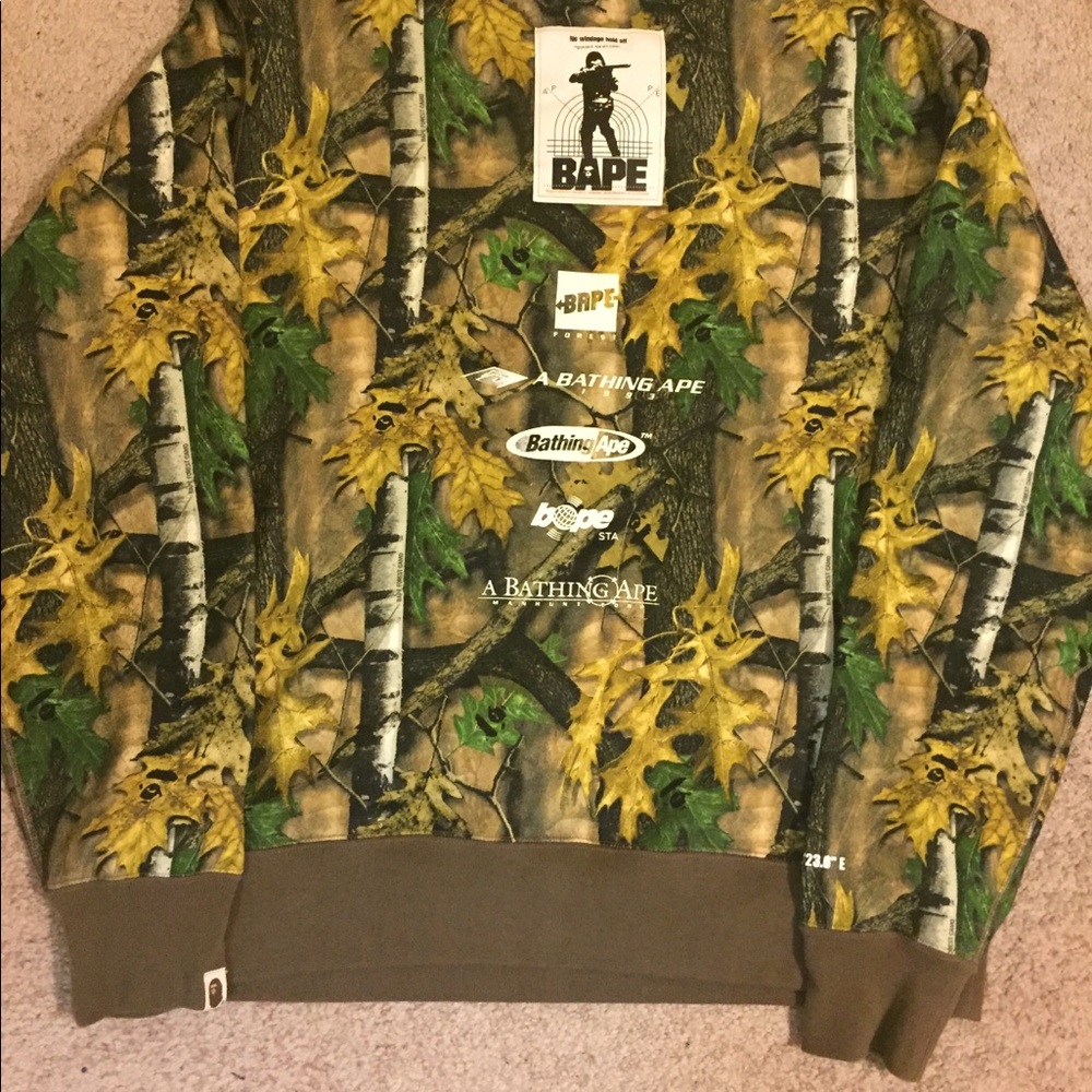 Bape - Picture 3 of 7